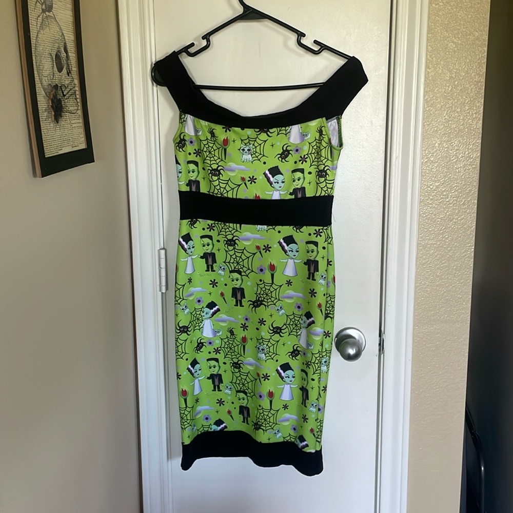 Green Spooky pinup Kreepsville dress